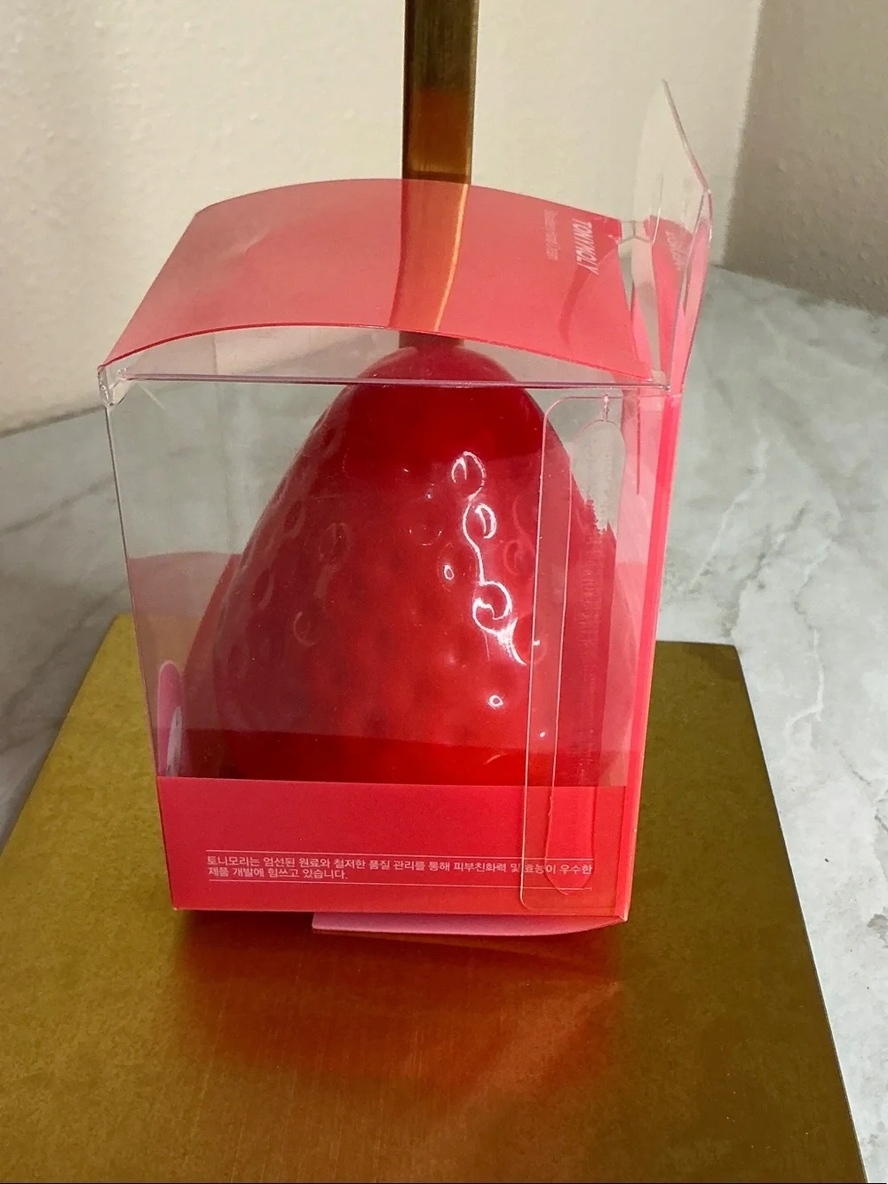 TONYMOLY Strawberry Hand Cream - Red Strawberry Packaging - Picture 3 of 5
